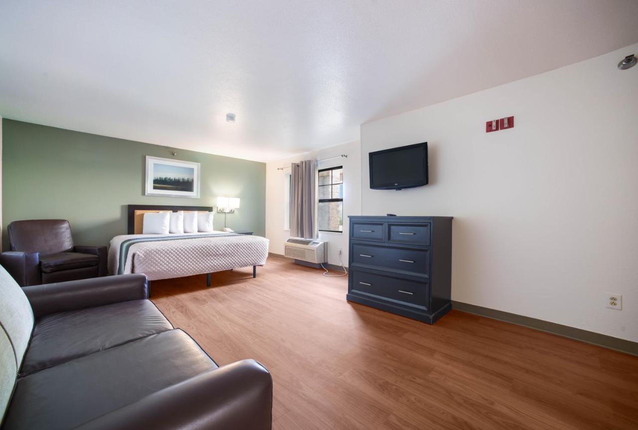 Hometowne Studios By Red Roof St. Louis - Airport/N Lindbergh Hazelwood Eksteriør billede
